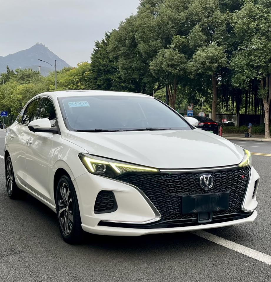 花3.8万！买了台二手车，结果被女朋友全家嫌弃了...谁懂啊家人们，上个月终