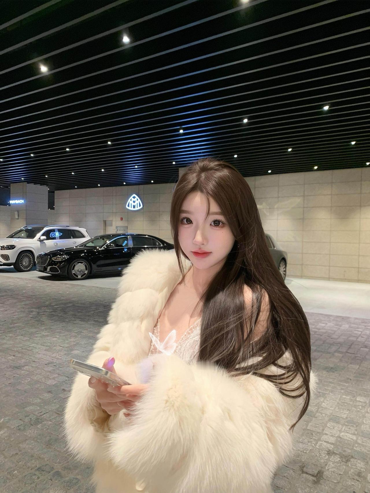 Josunpalace的停车场有点好拍晚上光线好好