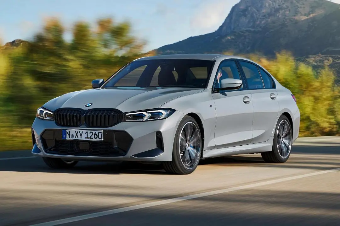 2025年，奔驰、宝马、奥迪在中国市场销量集体下滑明显，这是多重因素...