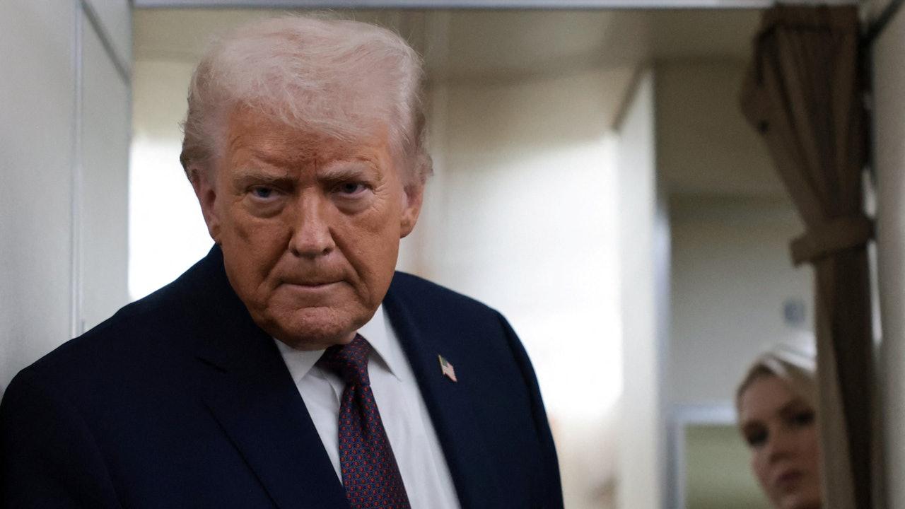 1月24号晚上，特朗普再次对加拿大总理卡尼发出了一封措辞严厉的文章，而且强烈批评