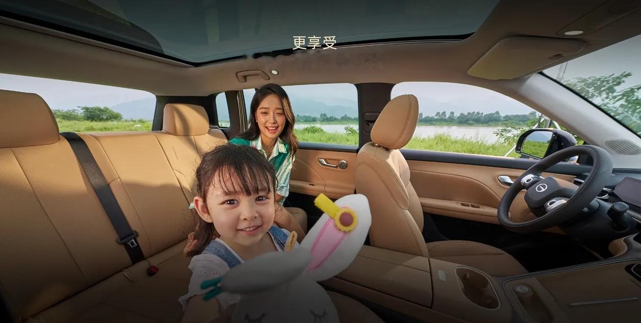 买车别着急下手！8万价位SUV，多数入门版都在偷偷减配。很多人选家用SUV都