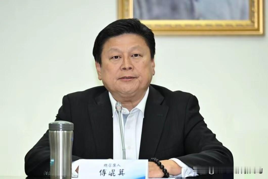 傅崐萁雄起了！怒批民进党！美国最高法院一锤定音：川普当年加征关税，根本违法