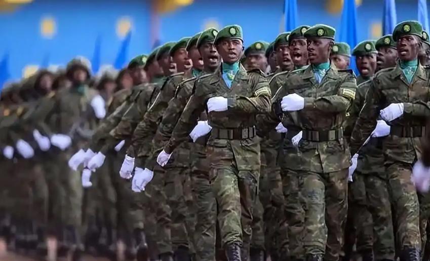 中国干啥它干啥，照搬中国往上爬！卢旺达20年干翻非洲一众强国。在非洲大陆的中