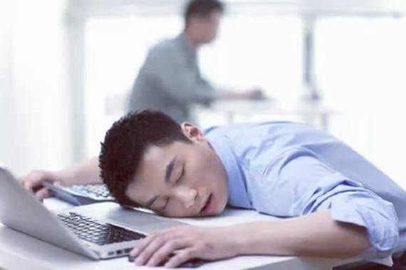 不沾烟酒血管堵了70%，多少人正被焦虑拖向心梗一个体检结果让全家傻眼。四十多岁