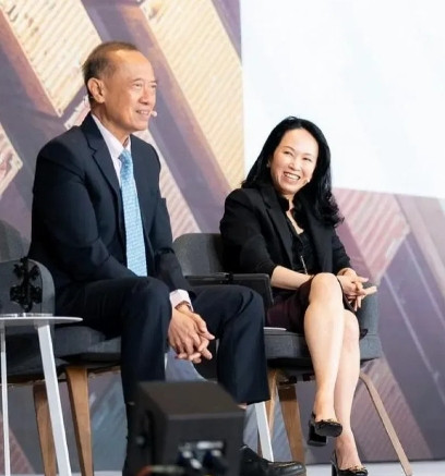 当着美国的面，新加坡前外长说了大实话：20年后会选中国近日，在瑞银召开的研讨