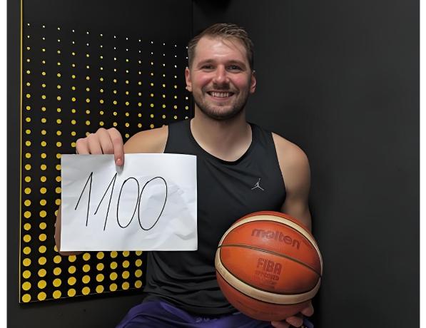 明天湖人打篮网，最新胜率公布，东契奇你上场拿个100分，妥妥碾压！湖人明天要在