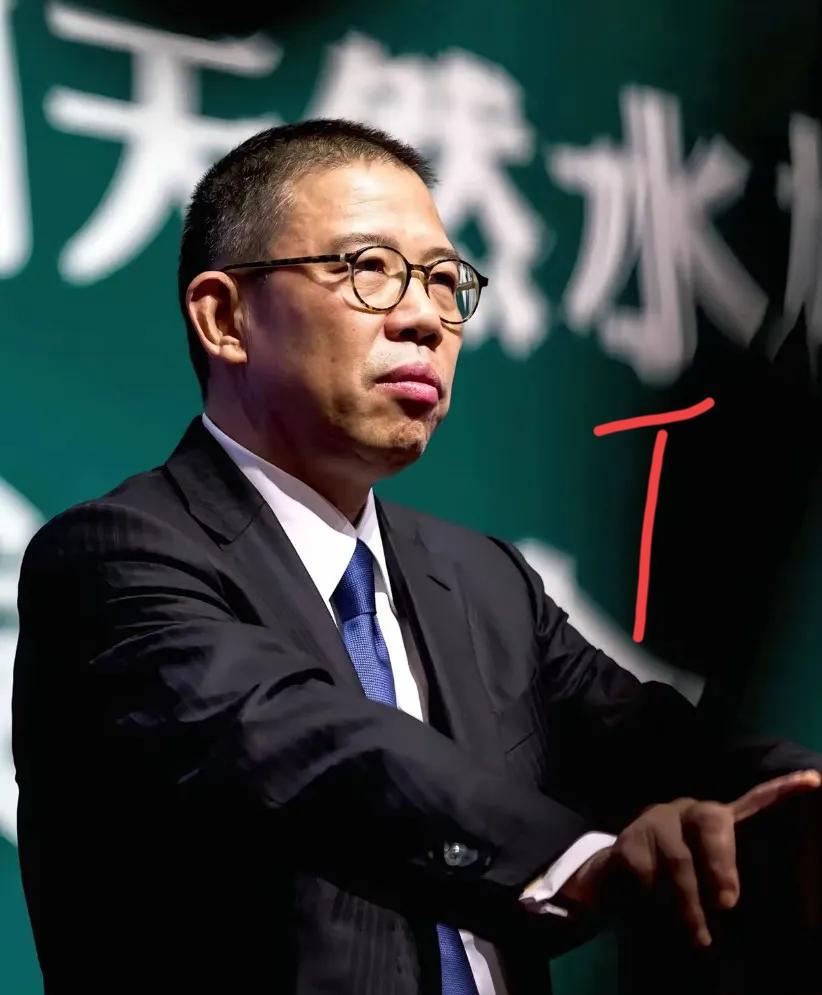 钟睒睒亿元捐款不选清华选家乡中学！网友为“情怀”和“大局观”吵翻了