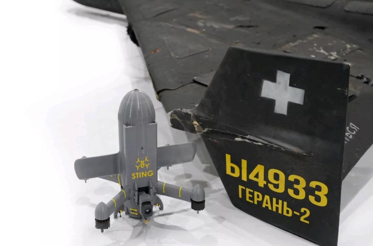 半岛电视台报道，当地时间14日，一名阿联酋军方人士表示，为应对伊朗袭击，阿军方正