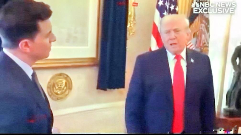 【特朗普：关税的威慑力让所有国家都向美国让步，中国过去从没缴过】2月4日，特