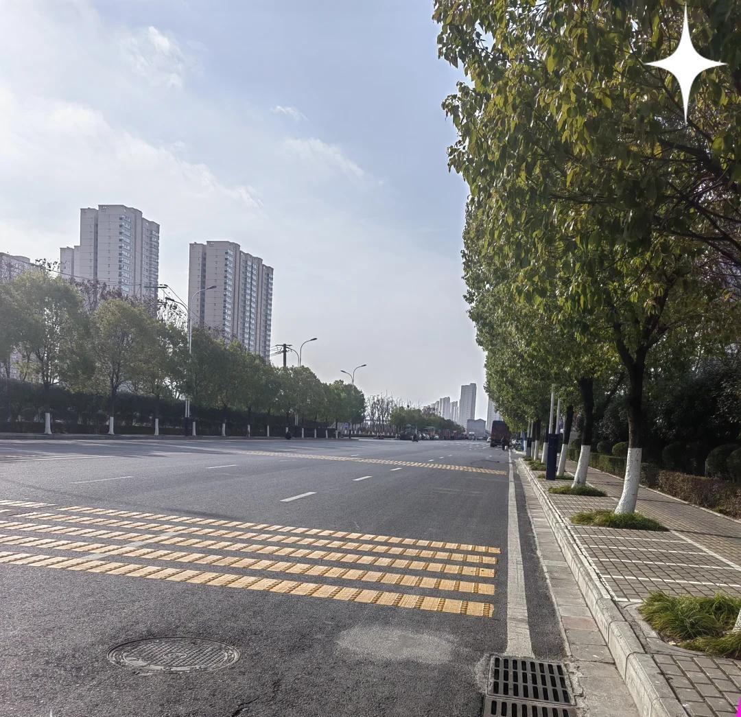 从来没见老公掉过泪，昨天去给公婆上坟，他直接哭到站不起来，我俩都哭成了泪人。我俩