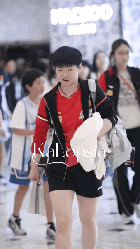 小莎:原来我不是冠军，大家也还都支持我！这次的莎宝没有埋着头走路了，心情很好，