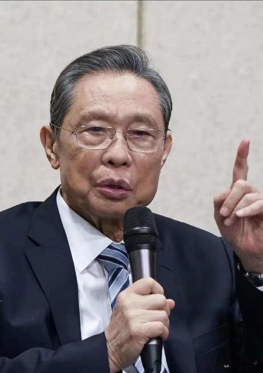 钟南山院士曾说：“真正拖垮你身体的，不是熬夜，不是饮食，是长期无法疏导的坏情绪。