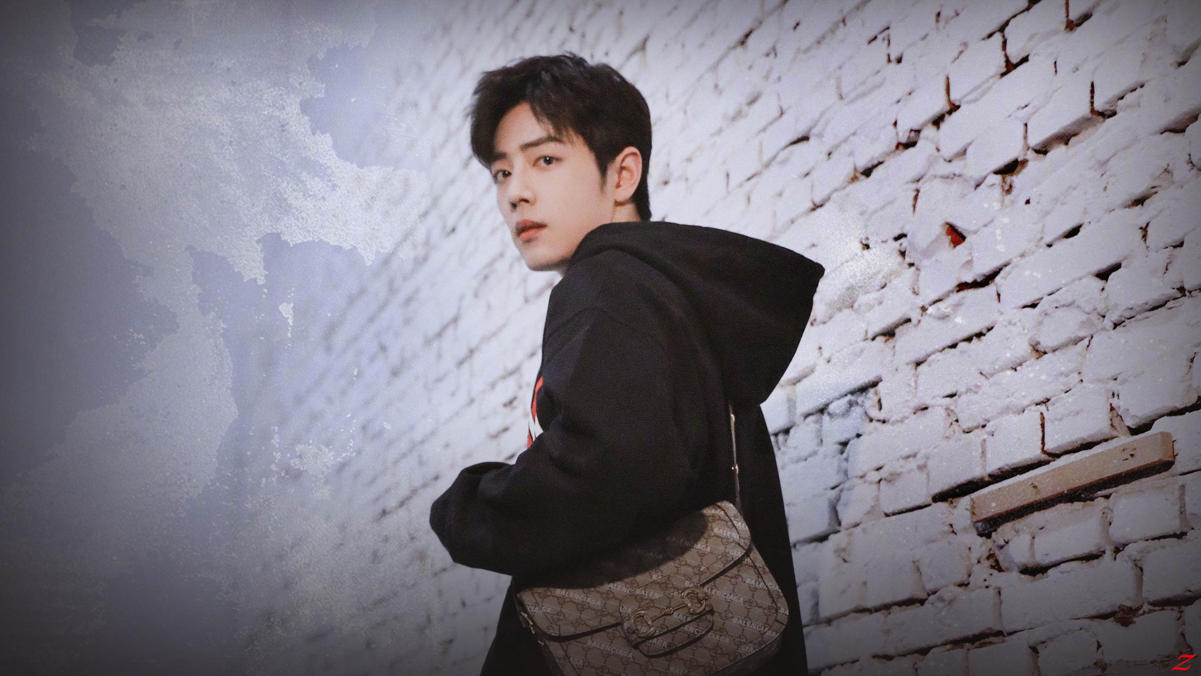 运动风！超帅超养眼的肖学长来了！看得出肖战在重庆街头非常忙了◎肖战