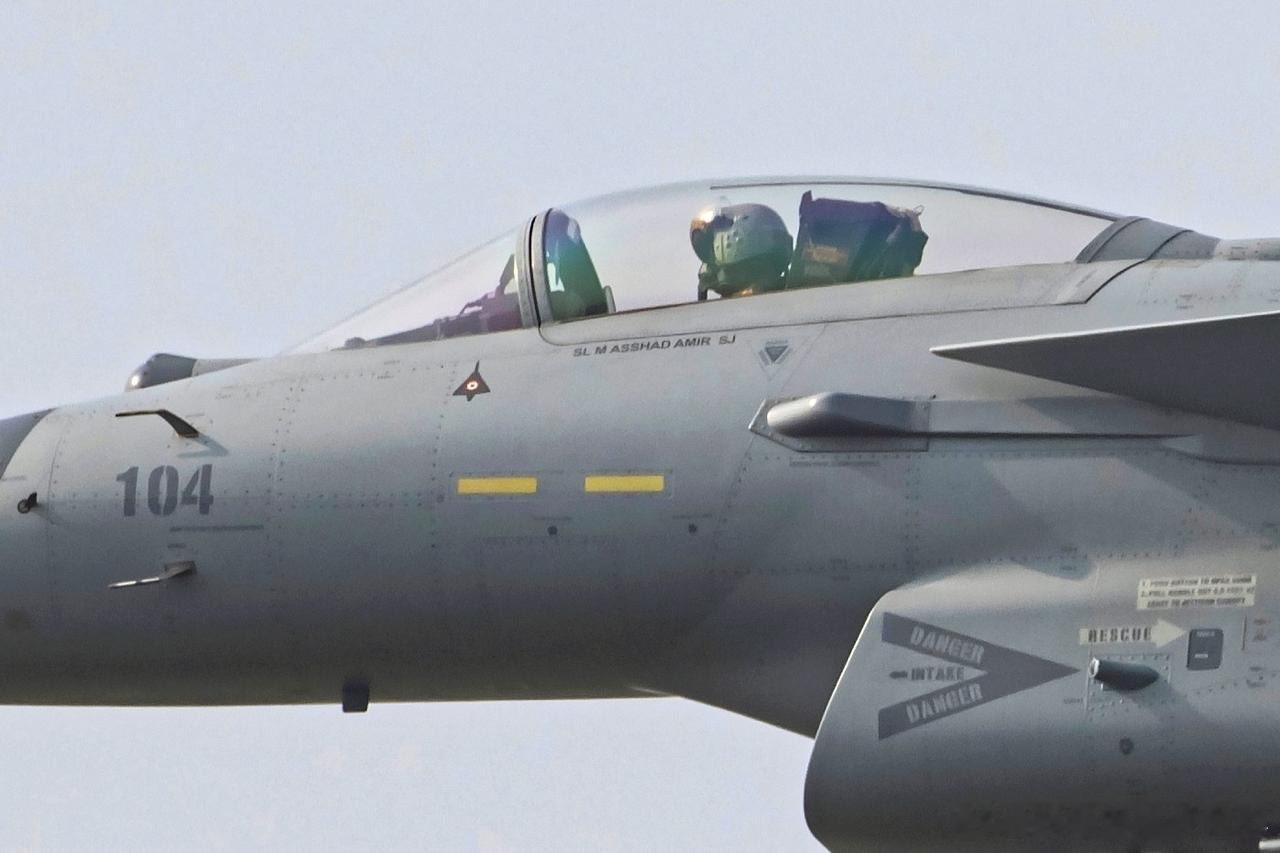 这架巴基斯坦空军歼-10C（序列号22-104）带有印度空军幻影-2000标记