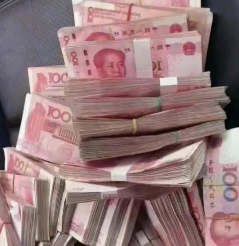 福州一女子，买彩票中310万元，兑完奖就开心地回去了！可谁想7天后，女子看新闻自