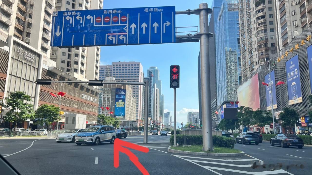 深圳特意给城中村岗厦开了先例直接“逆行”转入岗厦村几年前刚来的时候司机们