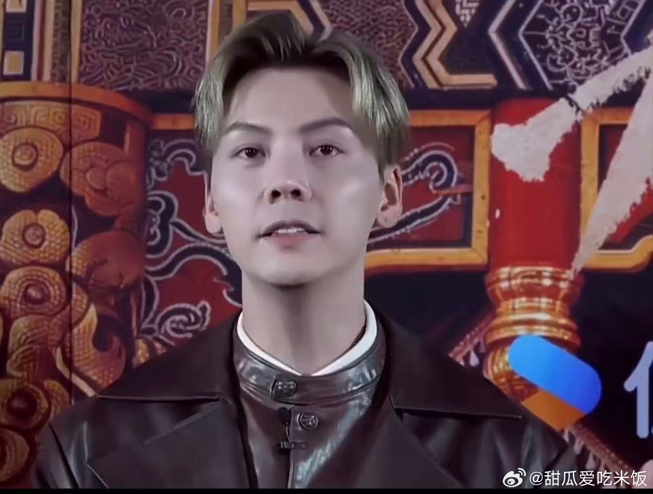 陈伟霆不知道十年前的你们还在不在反复回味陈伟霆聊九门的每一句话，他懂得相聚短暂