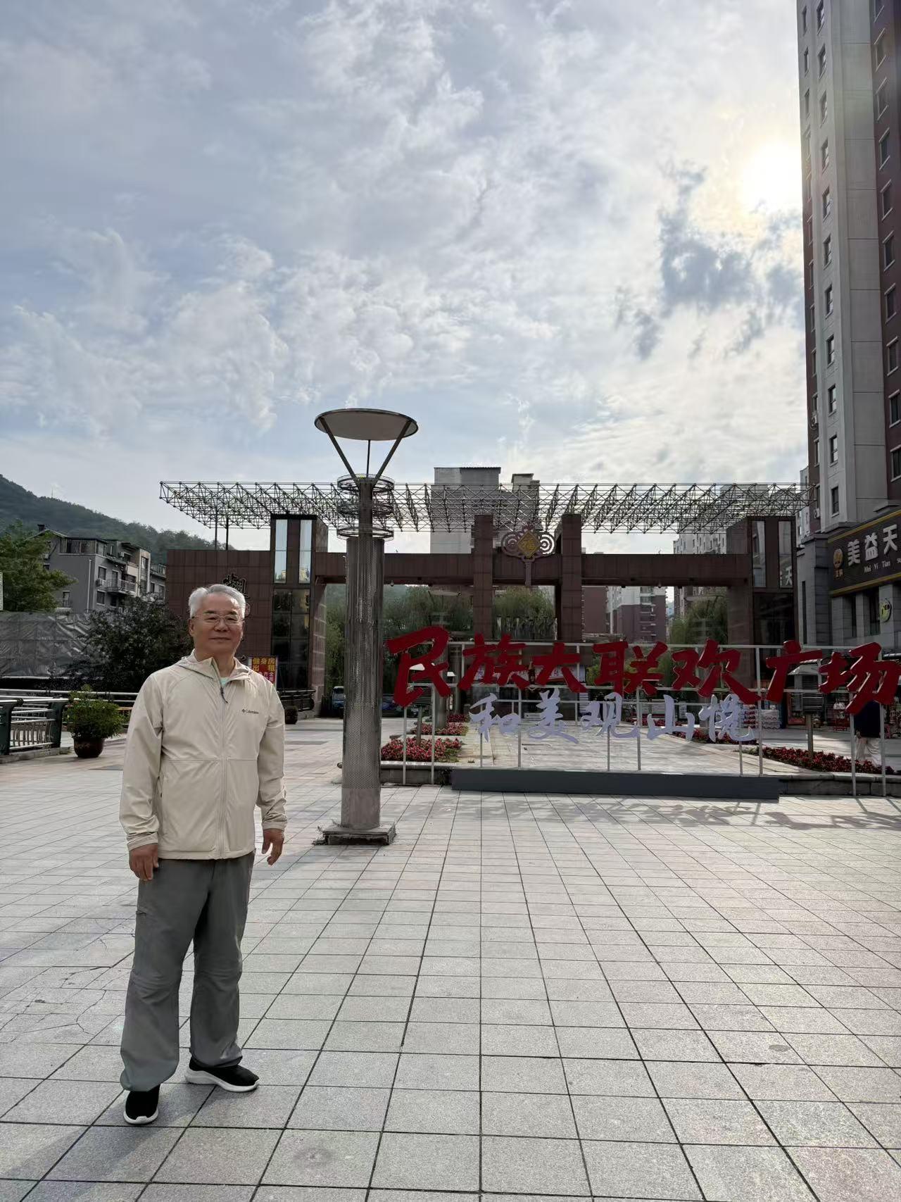 70岁还能做白内障手术吗?就是80、90岁，如果患白内障影响视力了，也可以做手