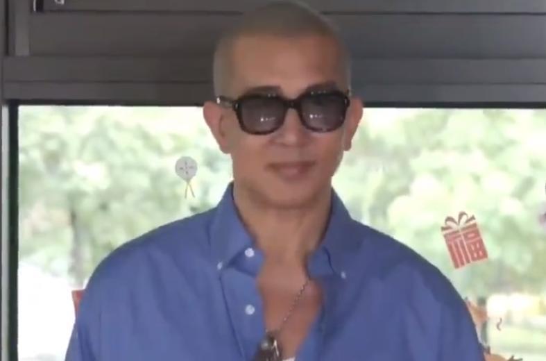 大s死了，具俊晔却越来越让人读不懂了！妻子活着的时候，他总喜欢往韩国跑，如今