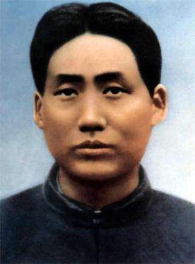 ☁1927年，毛泽东被捕后，在押去处死路上，突然对一名团丁说：“老哥，我腿