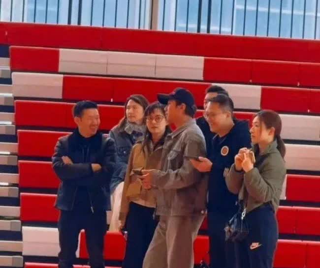 江西籍演员邓超传来新消息！【来源：大江网】5月28日，南昌籍演员邓超发文