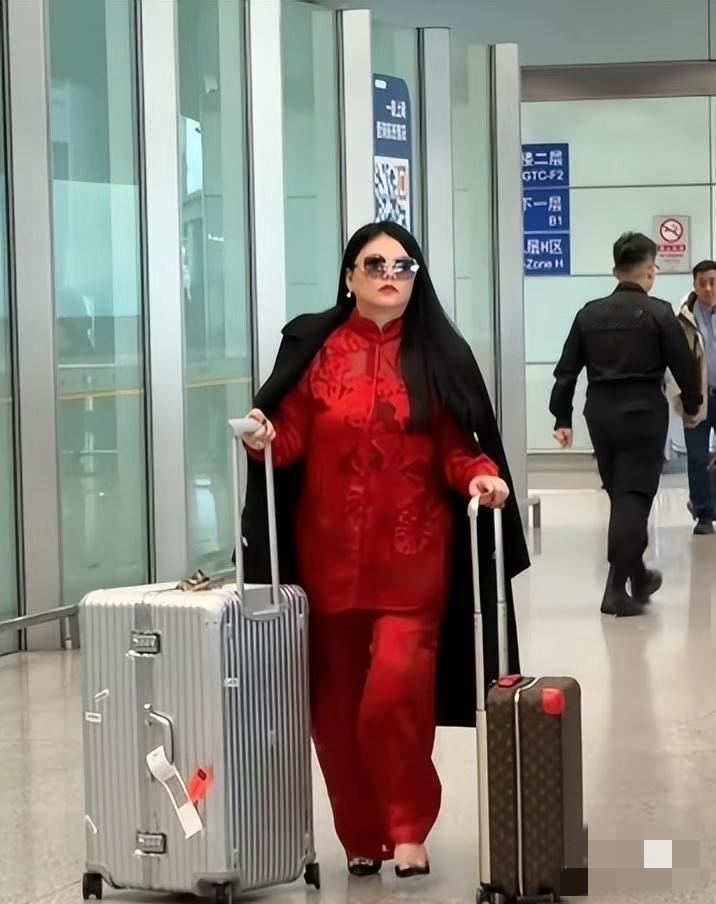 腰缠万贯的李湘也开始害怕了，怕的不是怎么守住巨额财富。 而是自己能花多少？终