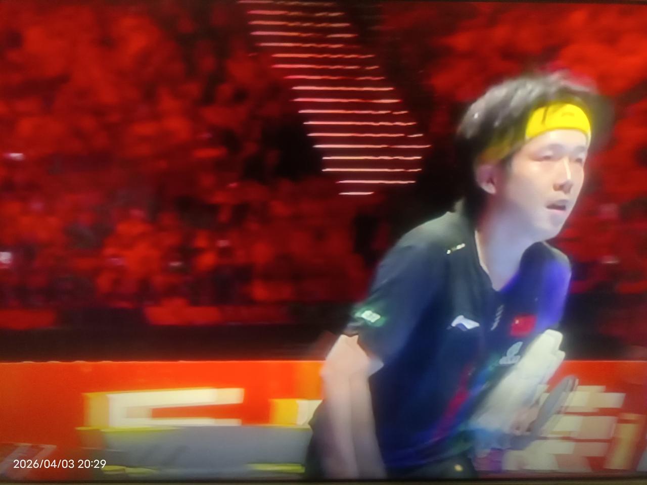 孤军奋战，压力山大。澳门单打世界杯王楚钦艰难击败小勒布伦晋级男单8强。由于这次