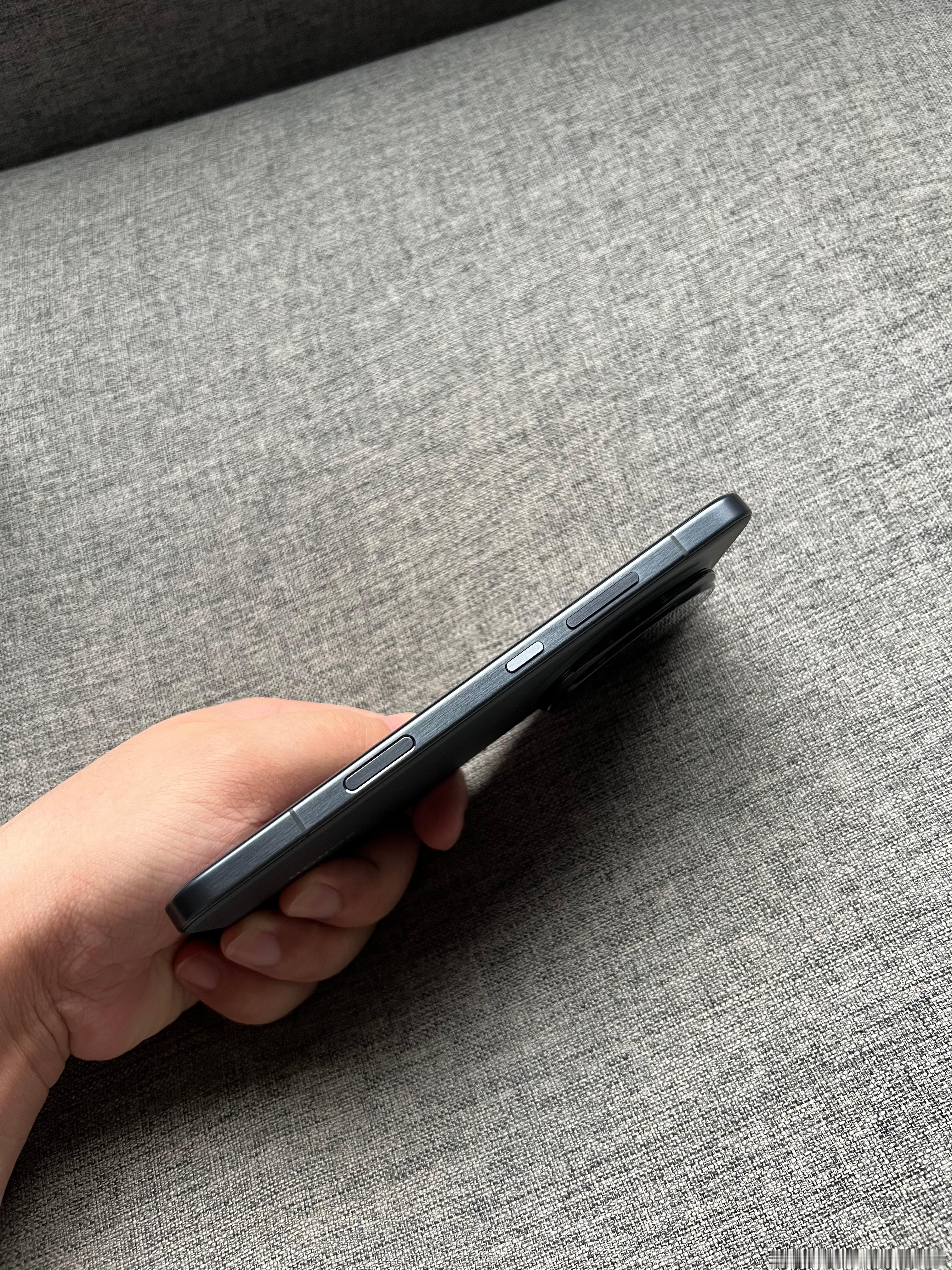 荣耀Magic8Pro16+1TB黑色，成色完美，盒子配件全套，电池效率1