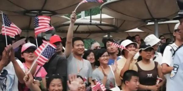 美国华人曾直言：再优秀的第一代华人，无论你是科学家还是教授，在美国不出两代，子女