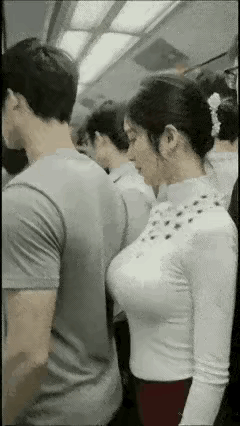 为何如此开心？