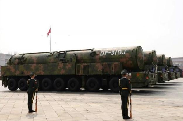 外媒：中蒙边境附近，中国部署100多枚东风31洲际导弹据路透社等多家外媒援引