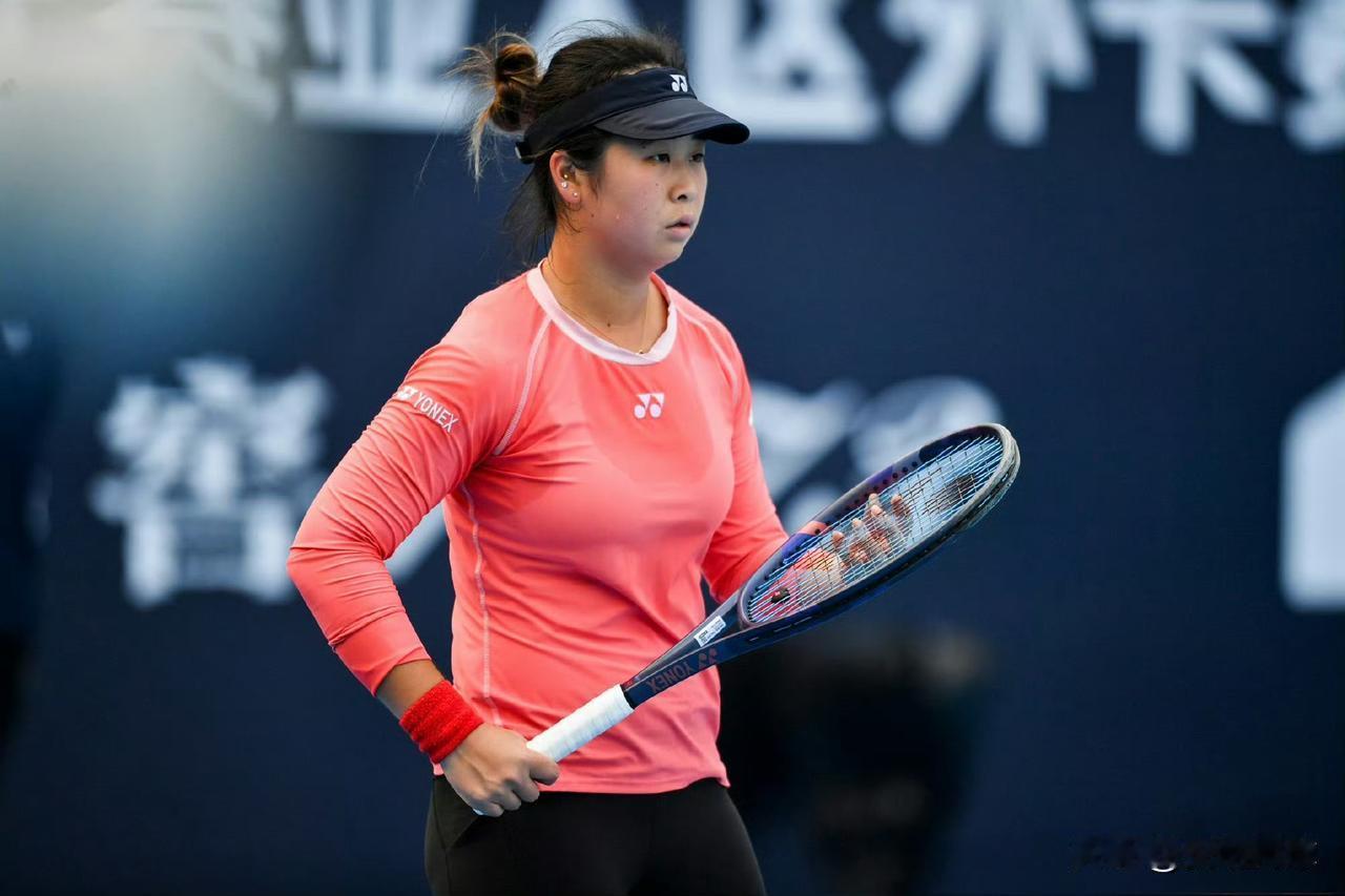 止步武网第二轮WTA1000🇨🇳武汉网球公开赛第二轮🇨🇳Q施晗2