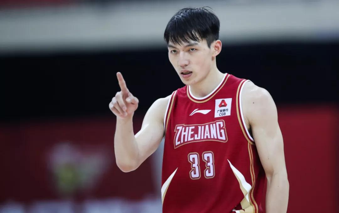 中国男篮已经完全被日本男篮拉开差距！日本男女篮球队在请来霍瓦斯之前，在亚洲就是一