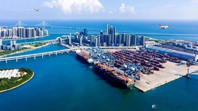 海南自贸区，离岛免税政策调整，这些公司受益！第一家：海峡股份主营业务及核心优势：