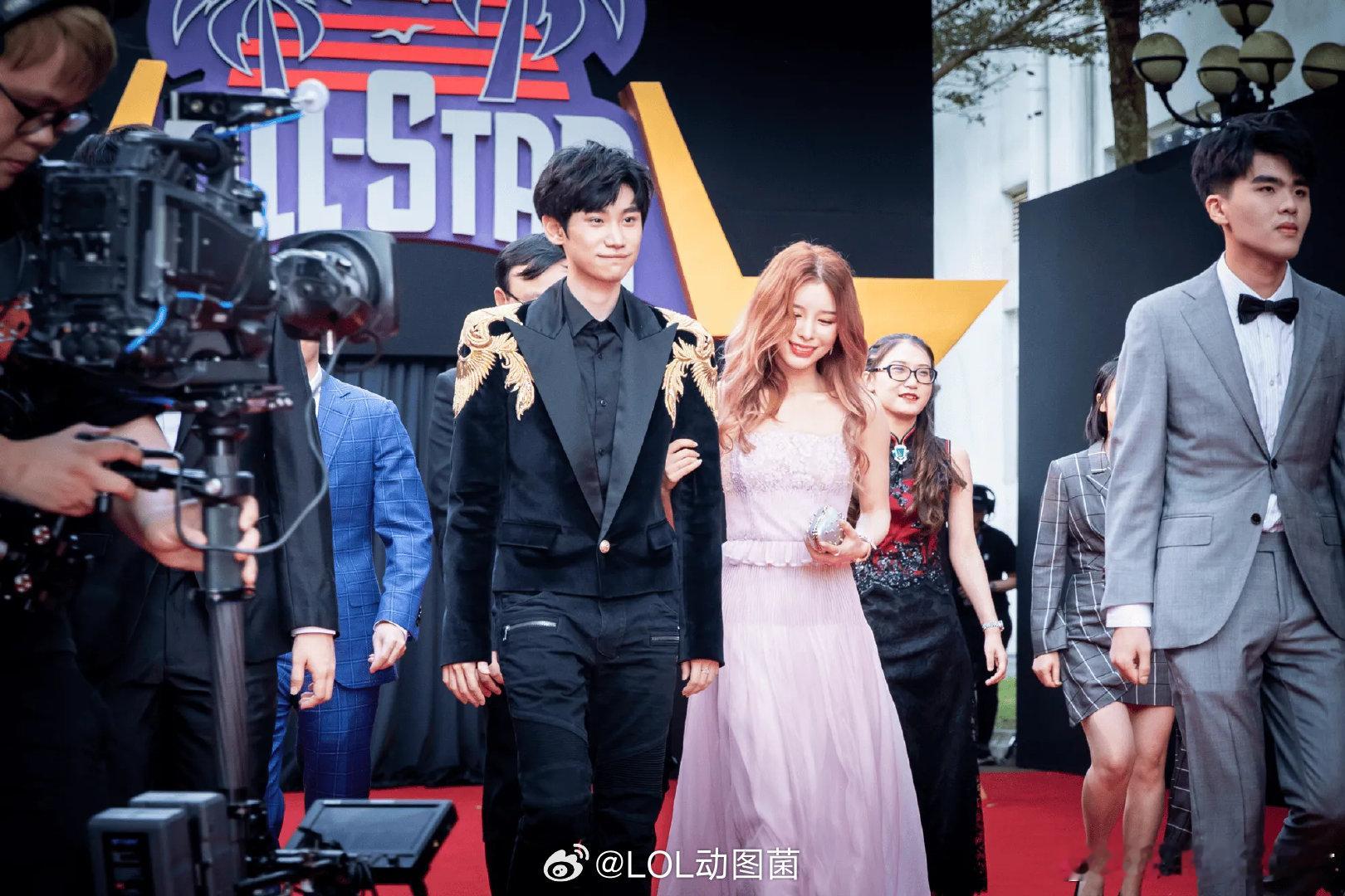 Doinb发文：再也找不到这么好的队伍，小凤凰再见前FPX冠军中单Doinb发文