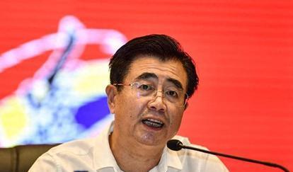 中国国足真的一点错都不想认的！怪不得球迷要抵制赞助商来抗议！首先球迷不满国足