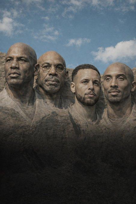 追梦格林谈到斯蒂芬-库里的巅峰期是什么时候。格林说：“是2022年，没错