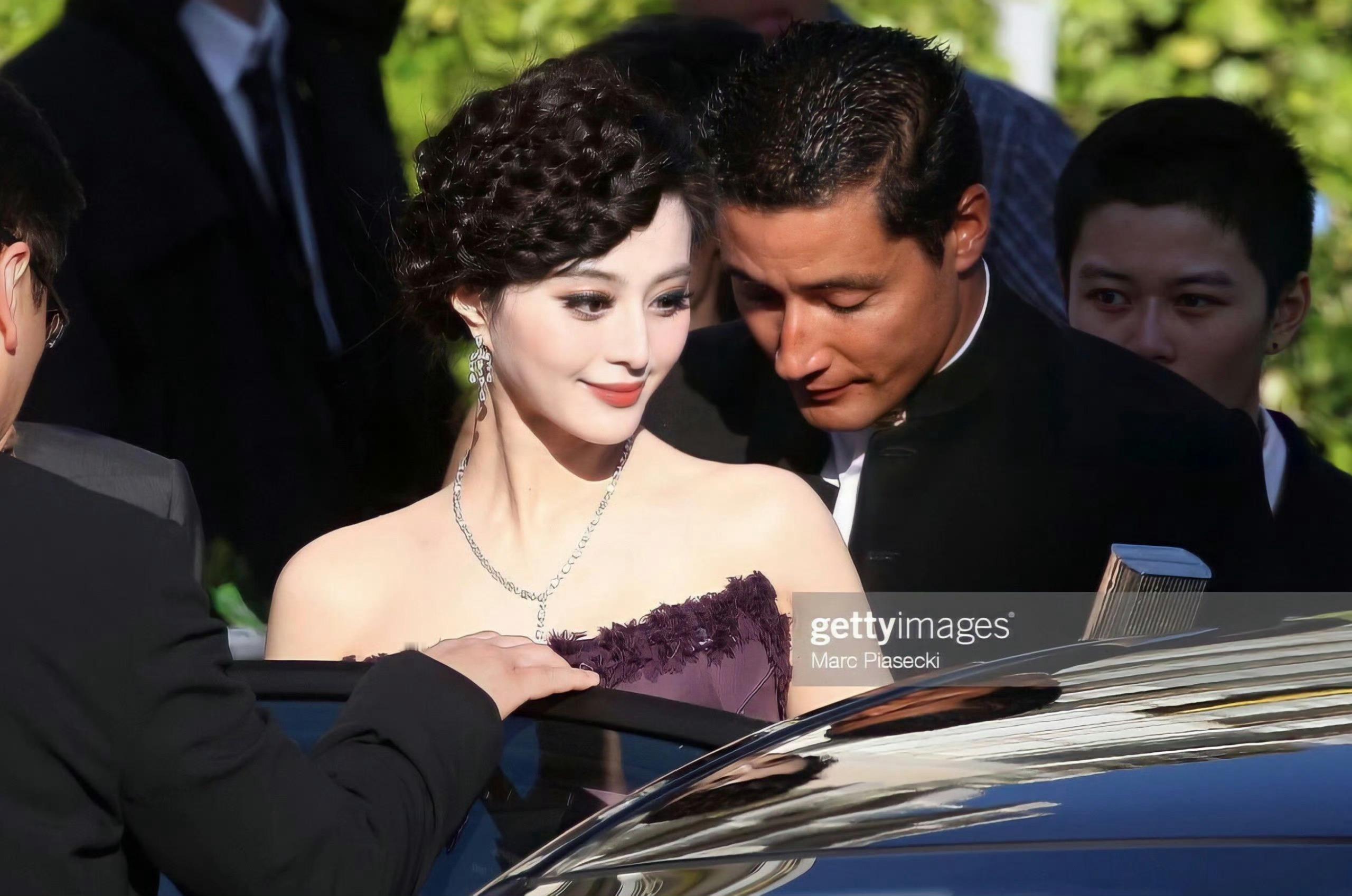 怀念上个版本的内娱妆造💍（除了你现在谁还能驾驭这个浮夸造型​​​