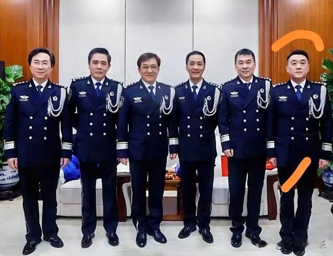 仔细看这六张脸，你会发现陈宝国虽然不是最帅气的，却是最有气质的。就是不知道陈建斌