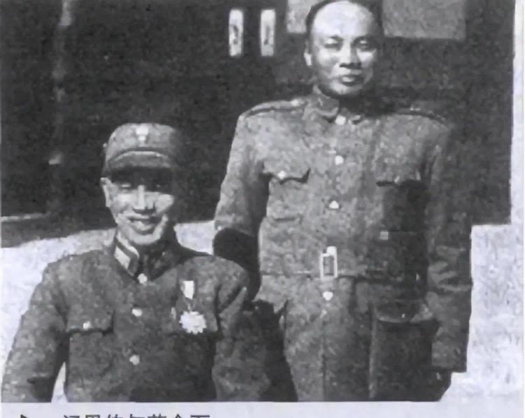 1947年5月，南京总统府，汤恩伯进门敬礼，蒋介石爆怒："跪下!"汤恩伯当众跪在