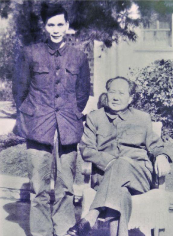 1967年，毛主席的警卫员李连庆，时隔多年终于回到自己的老家，却听到有村民笑他在