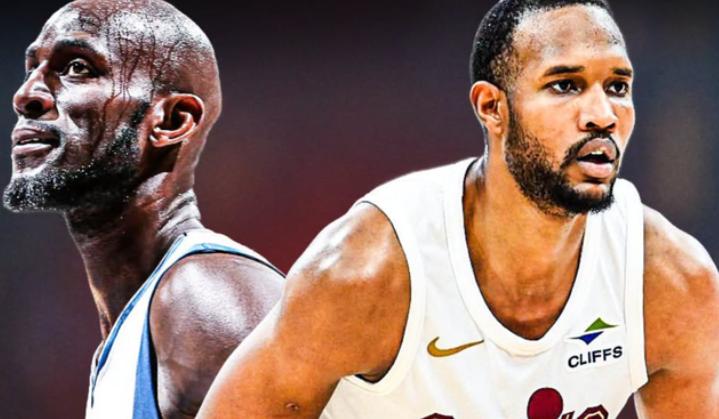 NBA季前赛，哈登所在骑士队迎战魔术队，比赛中出现了奇葩的一幕。第二节比赛还剩下