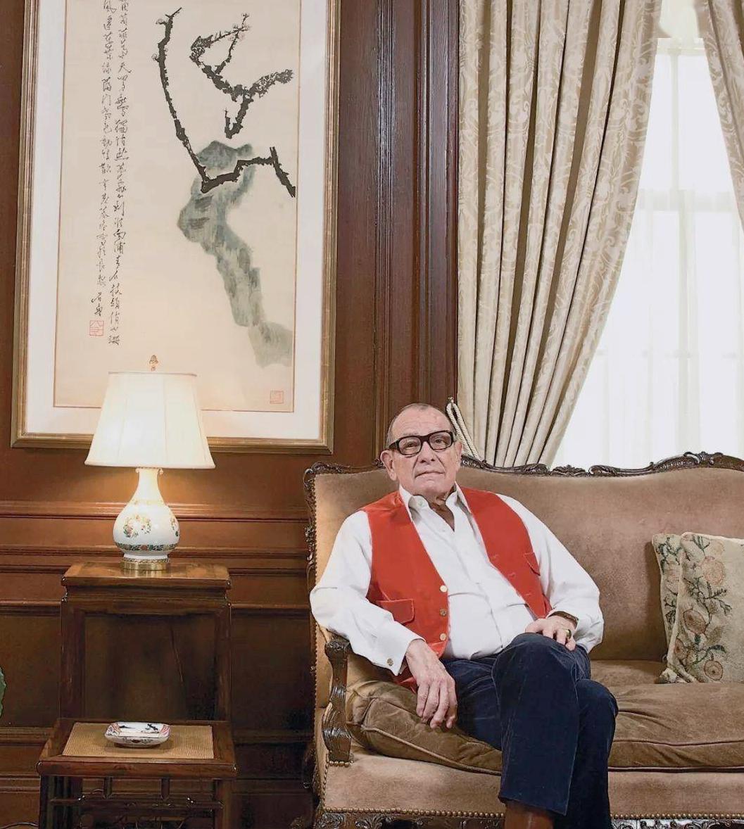 2003年，国家文物局工作人员赴纽约，希望收藏家安思远可以出让国宝《淳化阁帖》。