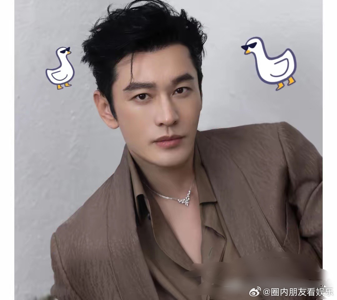 今天瞥见个圈内的料，让我直摇头。黄晓明这回估计肠子都悔青了。早年他那些真金白银，