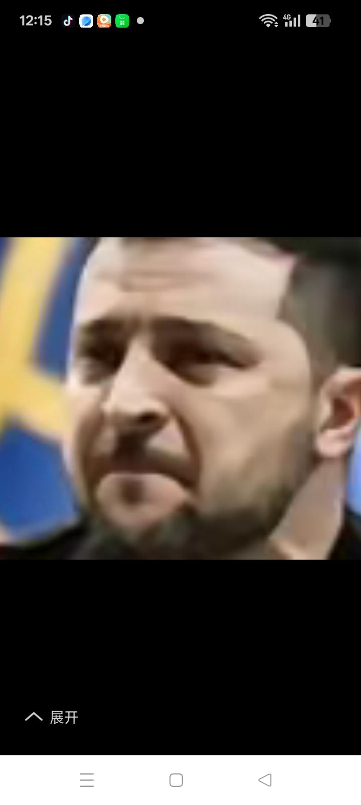 一个悲剧英雄，乌克兰本身也是悲剧。地理位置非常糟糕，既不能走向西方也不能并入