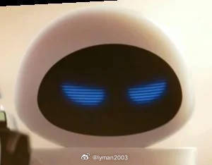 哈哈哈，好像啊。。。[doge]战区网站首页发了，但是我不敢发[捂脸哭]图源见水印烽