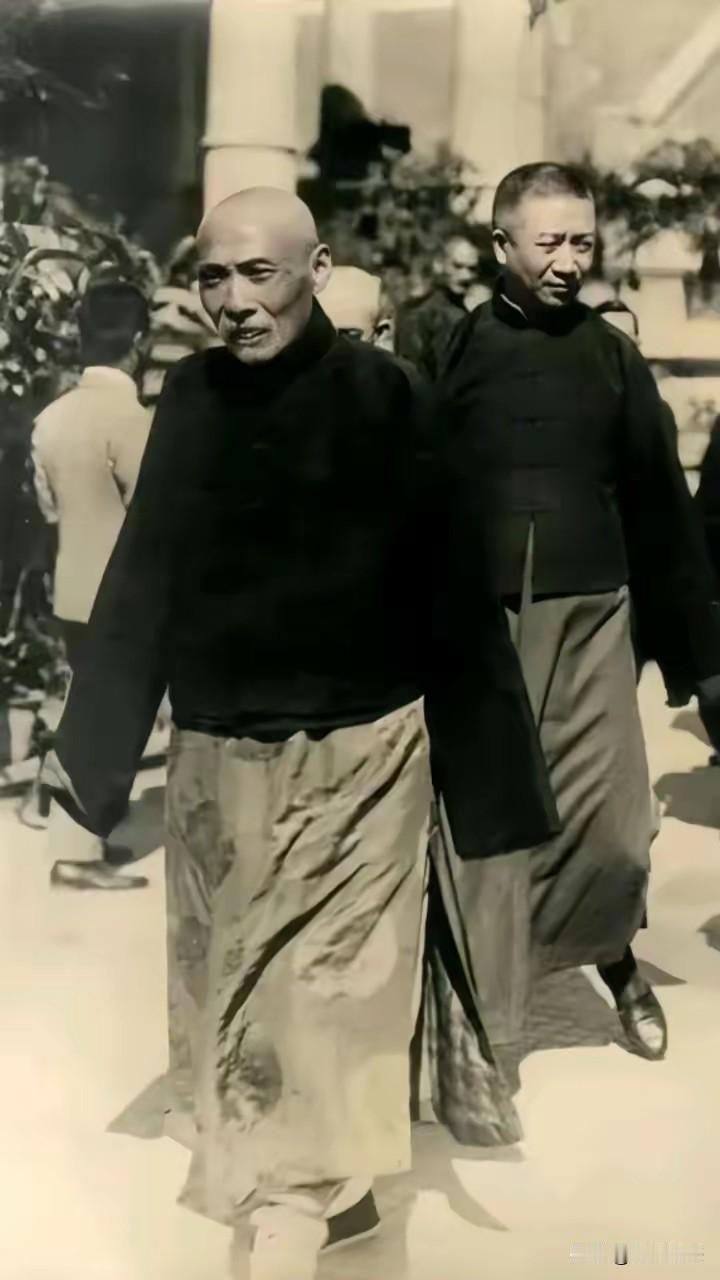 段祺瑞这个人，有一段时间看介绍他的材料，把他描写成了正人君子，说这个人比较有道德