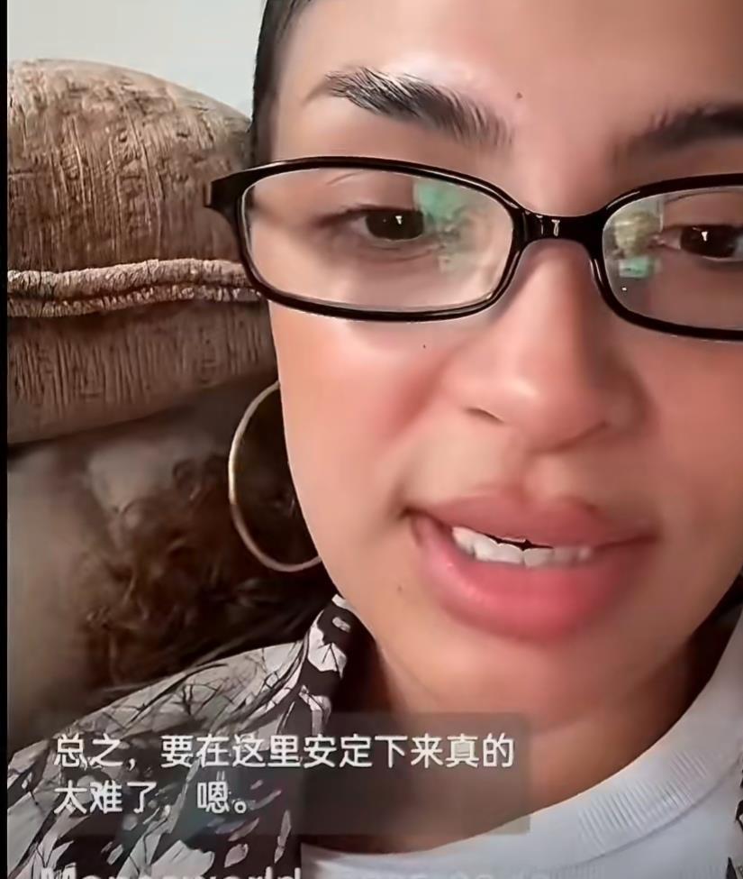 全网热议！印度博主深爱中国想定居，却被签证逼到崩溃真的破防了！走遍20个国