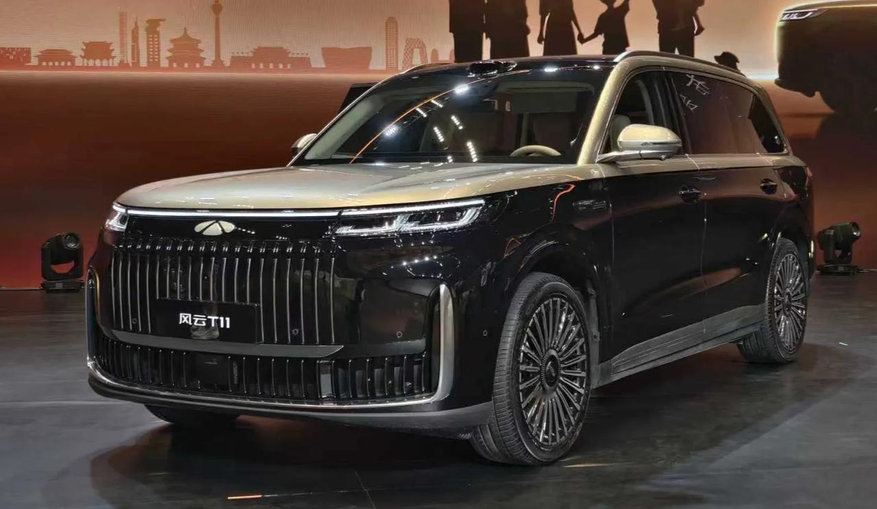 17.99万起抄底大六座SUV！风云T11上市，配置拉满还送重磅权益10月