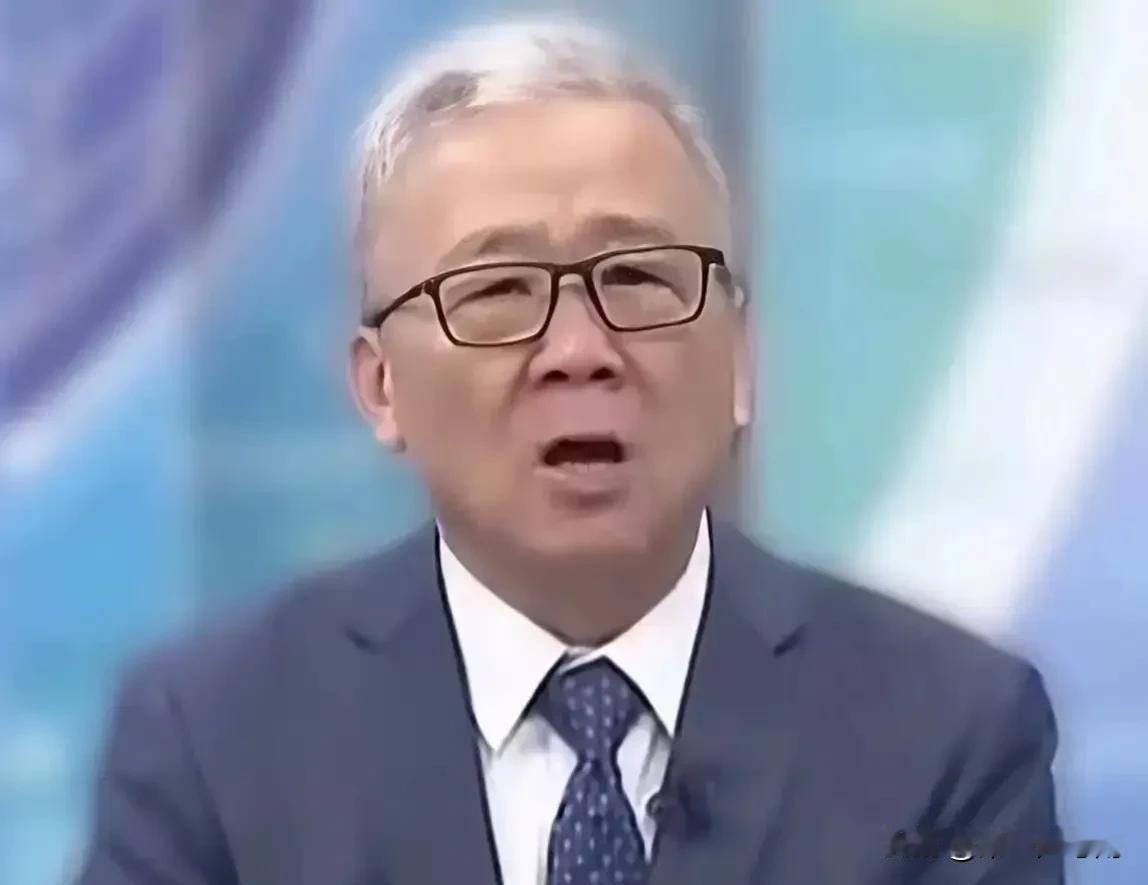 6月6日，台湾退役少将栗正杰说：只有我们台湾敢对解放军的军机，军舰大声说话，日本